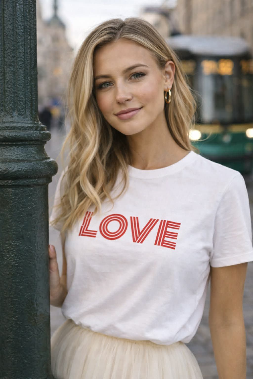 Naisten LOVE T-paita red